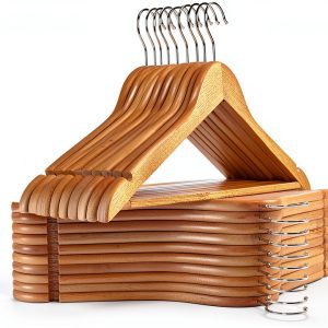 Amber Home Wooden Suit Hangers Natural 30-0